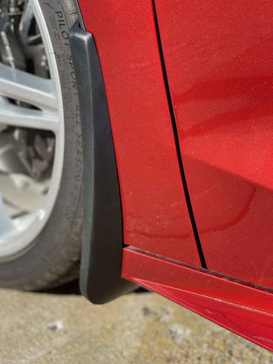 C8 Molded Splash Guards Altec Products Inc.